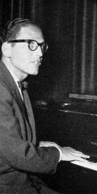Tom Lehrer, Mathematician, teacher, lyricist, pianist, composer, singer/songwriter, alive at age 87